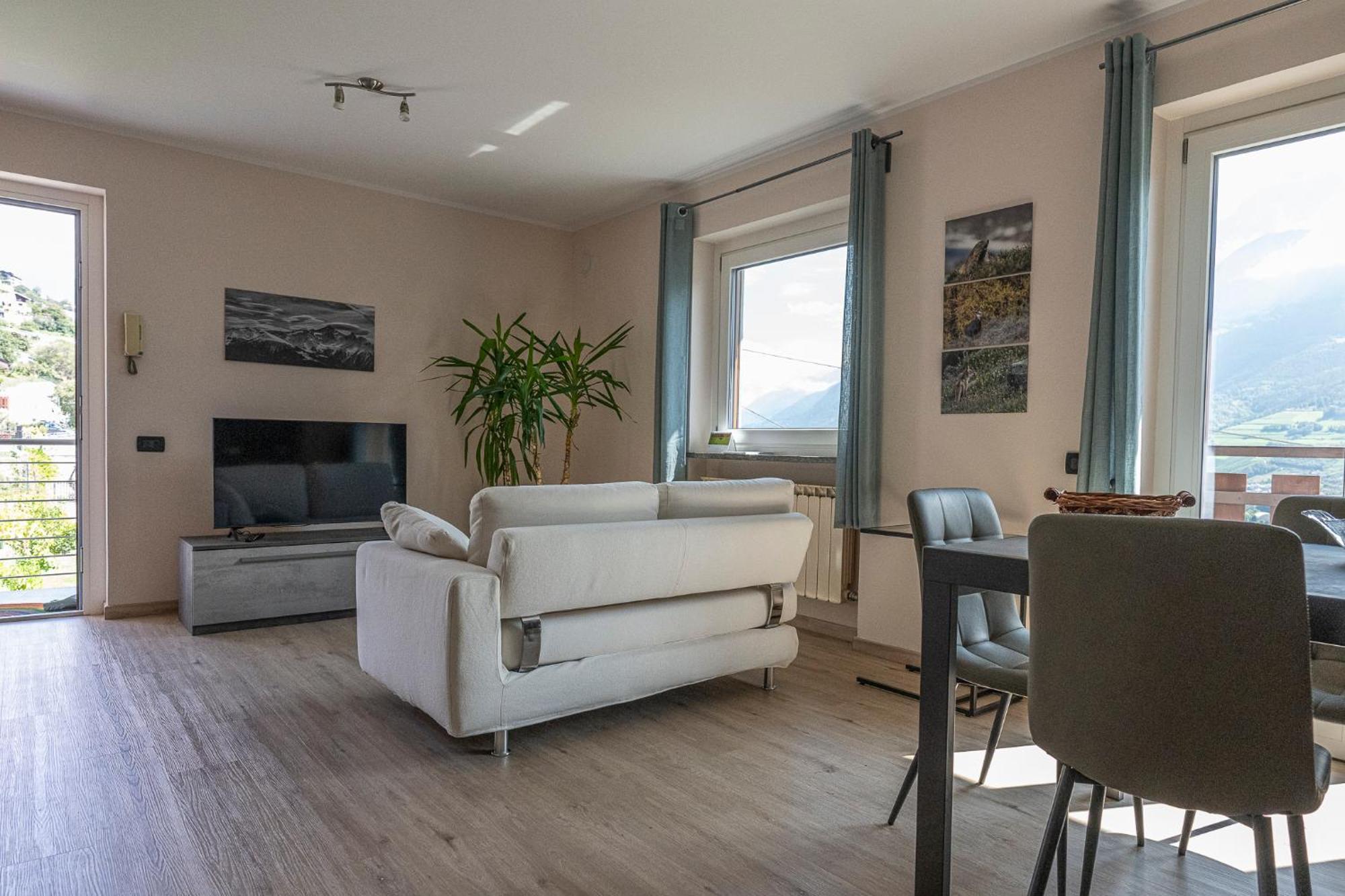 La Casa Delle Farfalle - Cir Vda Sarre 0001 Aosta Esterno foto
